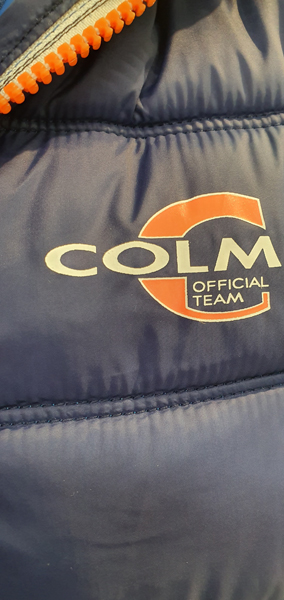 PIUMINO DELUXE COLMIC SMANICATO CON CAPPUCCIO 3